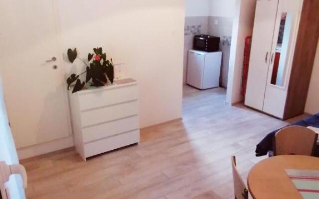 Modern Studio Apartment for 2 in CITY CENTER