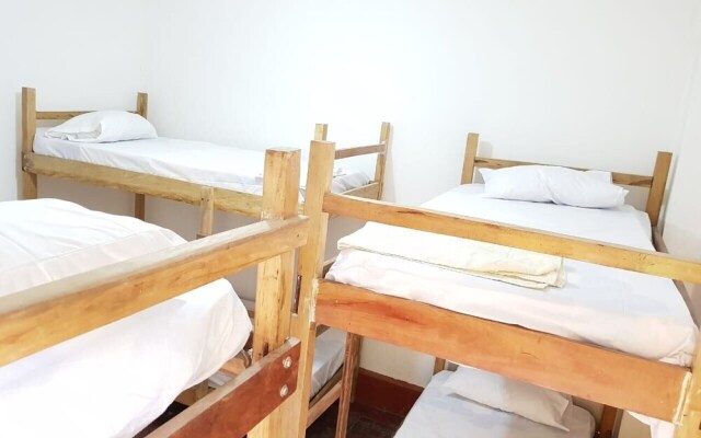 Urcututo House - Hostel