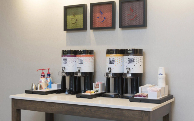 Hampton Inn & Suites Grand Rapids Downtown