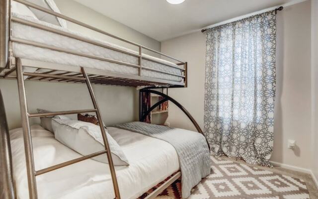 Amazing Retreat - Denver Treasure Sleeps 6