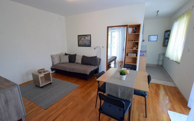 Halapir Apartment