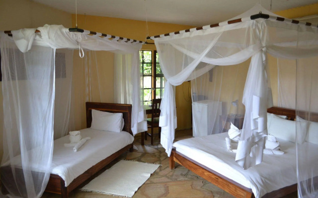 Tambuti Lodge