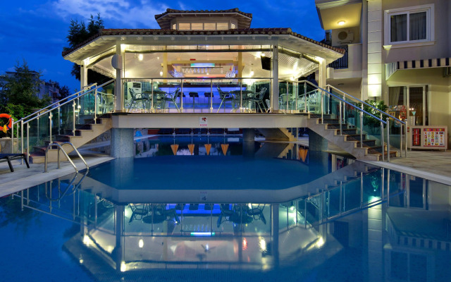 Villa Sunflower Hotel