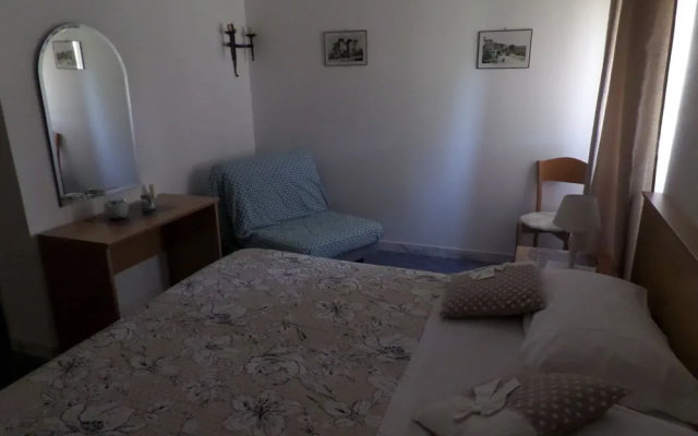 Hotel Meri