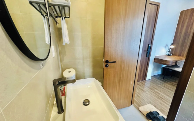 QR Hotel Dalat