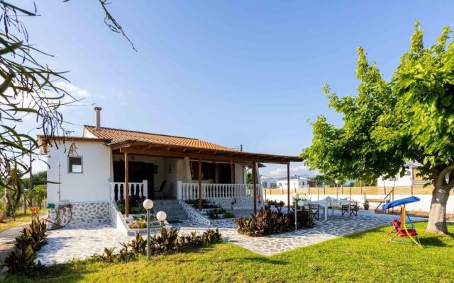 Seaside Retreat for Families and Pets