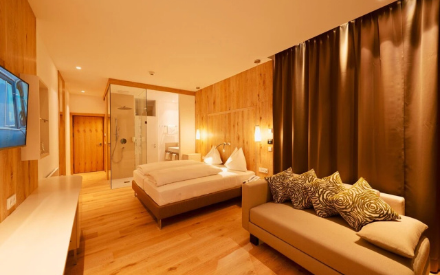 Amerika-Holzer Hotel Resort