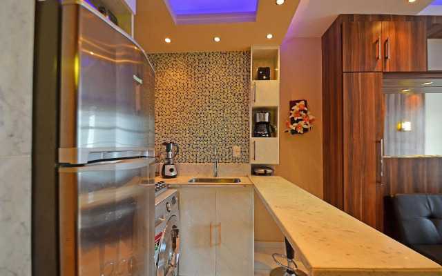 Rio Rentals 021- C044 Studio com vista mar