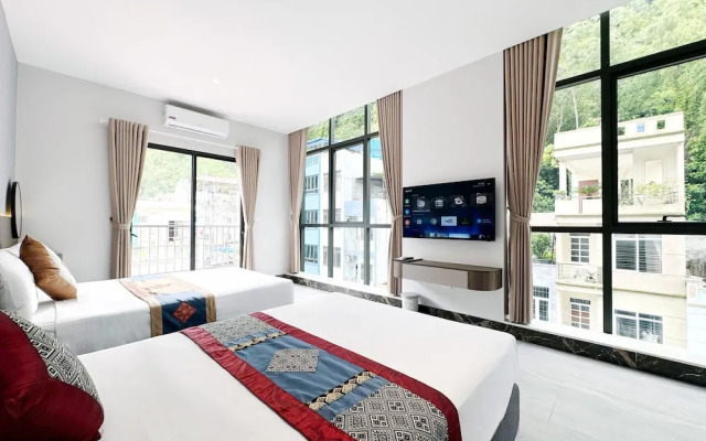 Viet Hoa Hotel & Residence