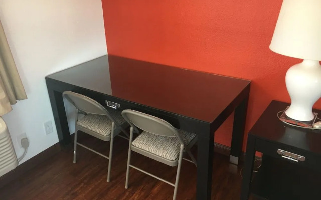 Norwalk Inn & Suites