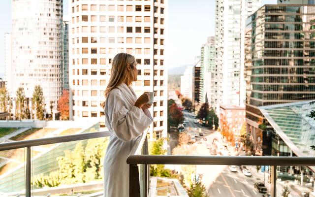 Hyatt Vancouver Downtown Alberni Hotel