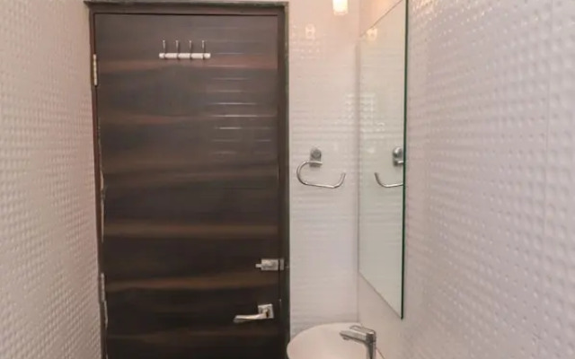 Treebo Beeu Guest House