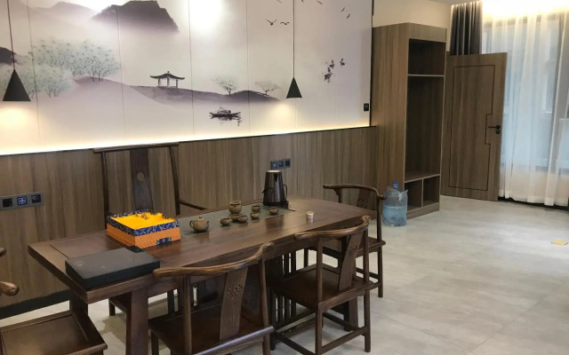 Xinzheng Mo Ran  Hotel