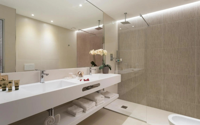 Astoria Suite Hotel