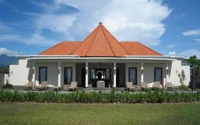 Yamari Villa