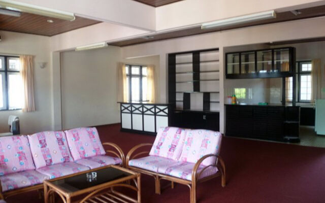 Country Lodge Resort
