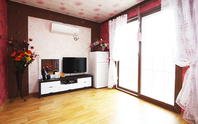 Yeongdeok Seapark Pension