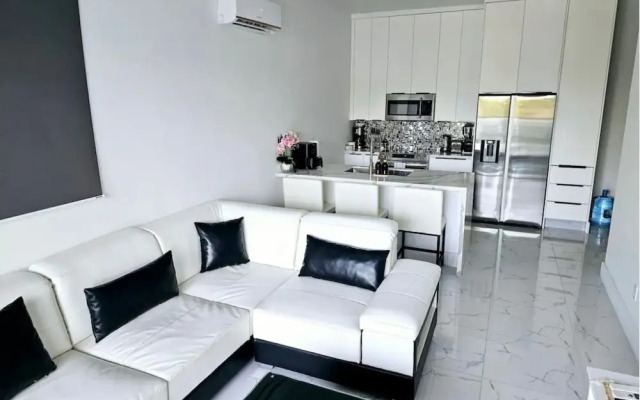 Apartment Condominium Grace Bay Beach