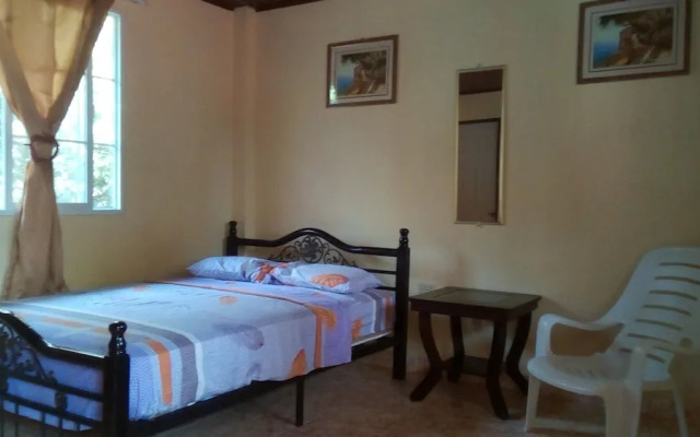 Oceans Hostal