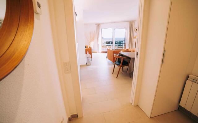 Charming Apartment in La Fosca Beach