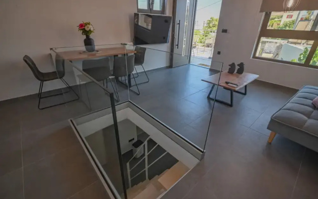 Villa Garifalia with Sauna & Hydromassage