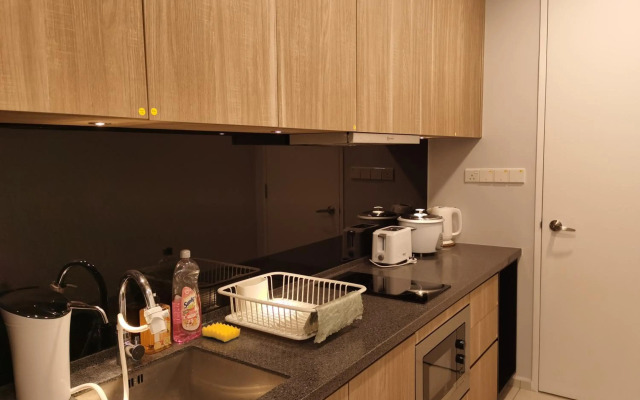 MyCrib45*The Robertson KL-B.Bintang