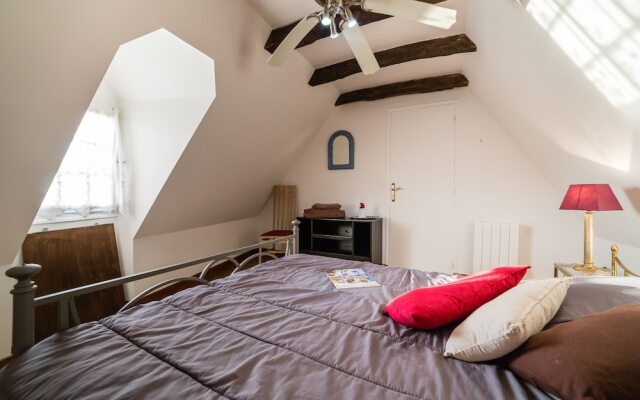 Magical view over Dordogne' s river in BEYNAC