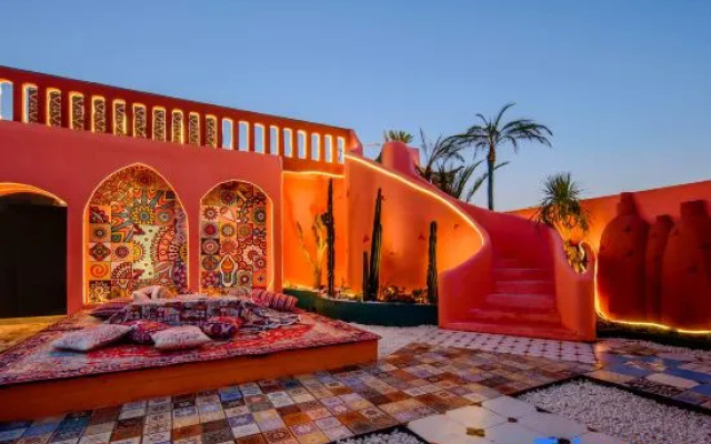 Shantianjian Sky Moroccan Snow Mountain Rooftop Art Inn (Lijiang Ancient Town South Gate) – Outside – Lijiang