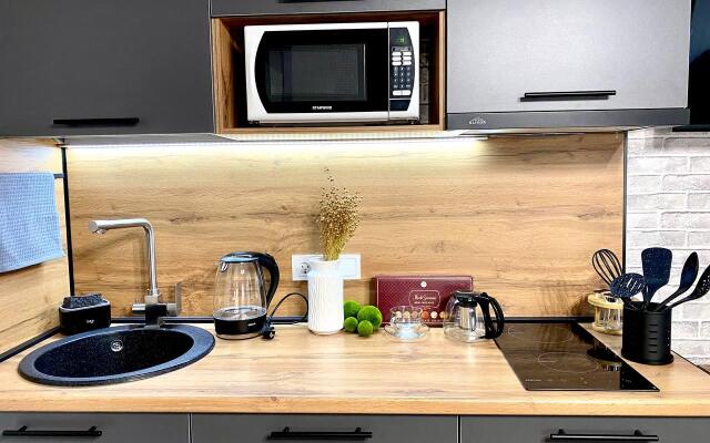 Поделам студия у ЖД вокзала