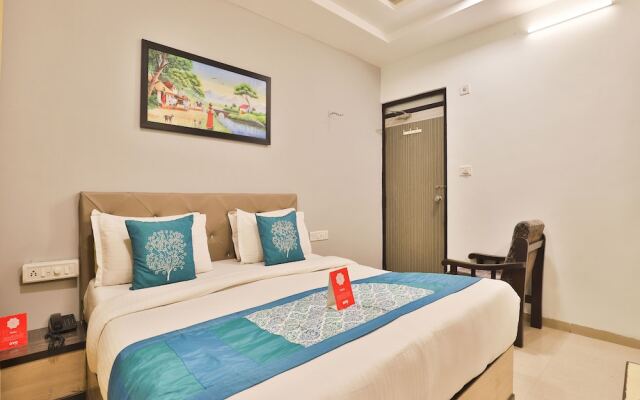 OYO 3914 Hotel Legend