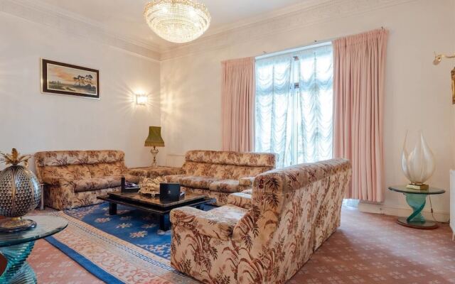 Spacious 3BR Apartment - Bayswater/hyde Park