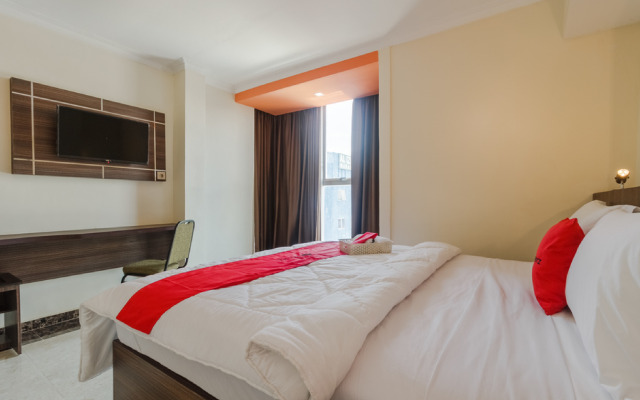 RedDoorz Plus @ Boulevard Panakkukang