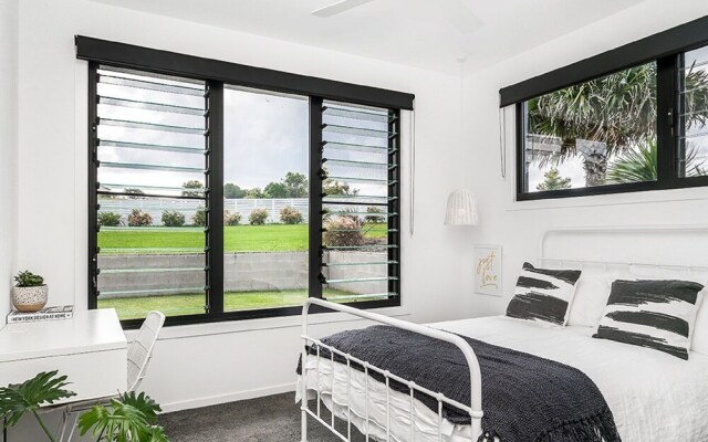 Your Luxury Escape - Scenic Vista