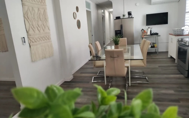 9 Bedrooms Large home San Juan Santurce