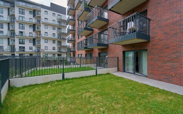 Wrocław Central Apartment by Renters