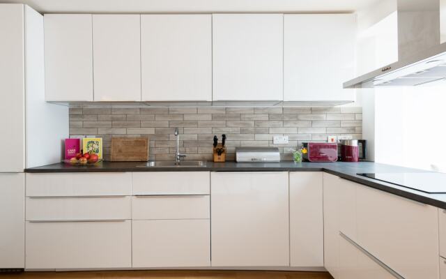 The Jericho Retreat - Bright & Spacious 4bdr Home With Garden