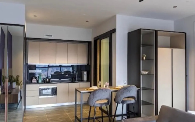 Mana-Mana Suites at Scarletz KLCC