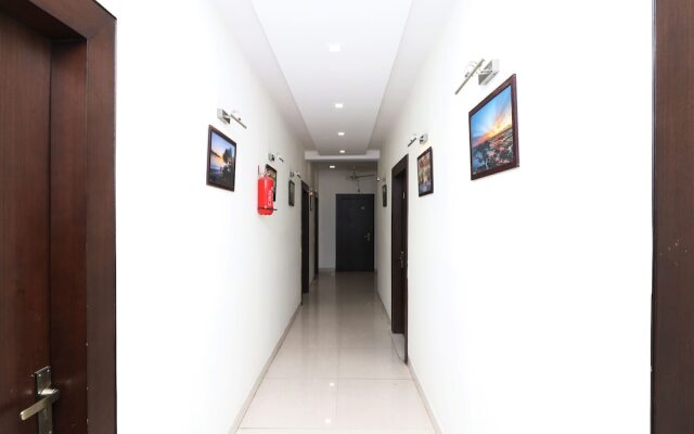 OYO 13001 Ashoka de Grand