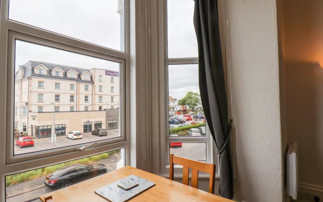 4 Beach View @ Beaconsfield House