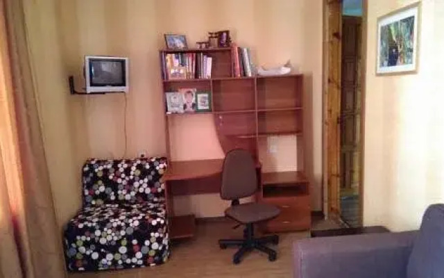 Guest house Battery 17