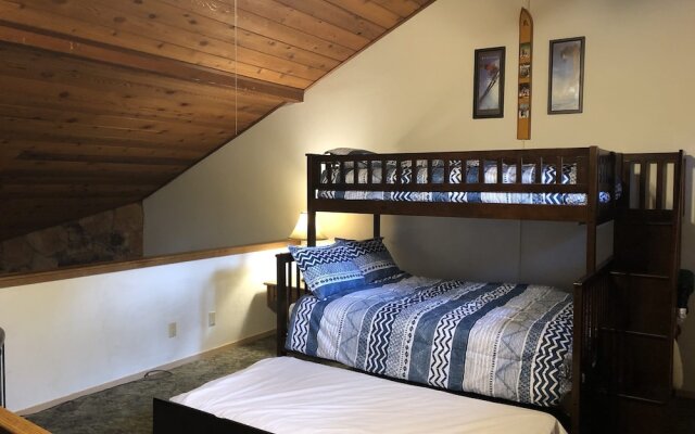 Winterset #02 - Shared Hot Tub & Pool!