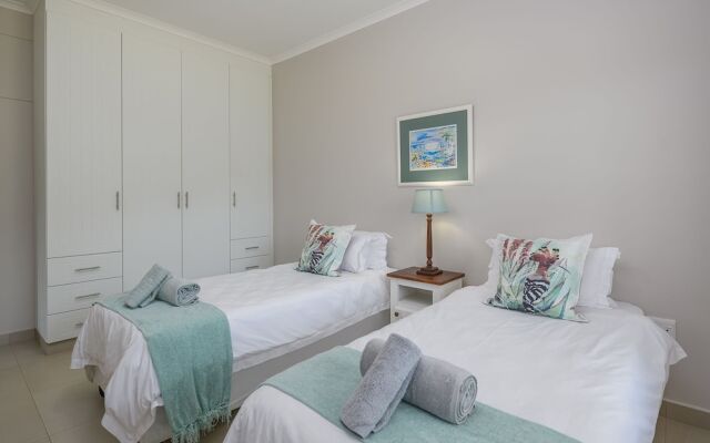 San Lameer Villa Rentals 14321