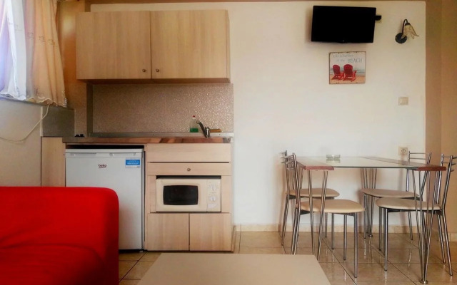 Baladinos Beach Apartment