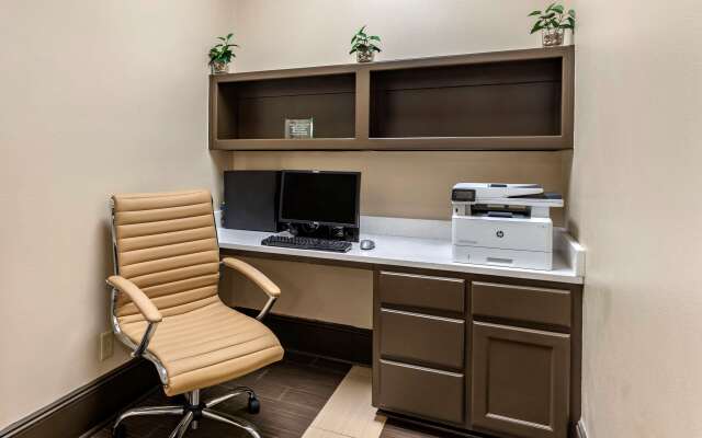 Comfort Inn & Suites El Dorado