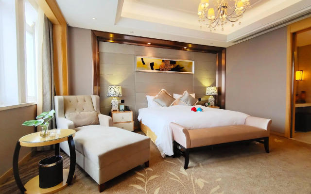 Yangzhong Firth Jinling Grand Hotel