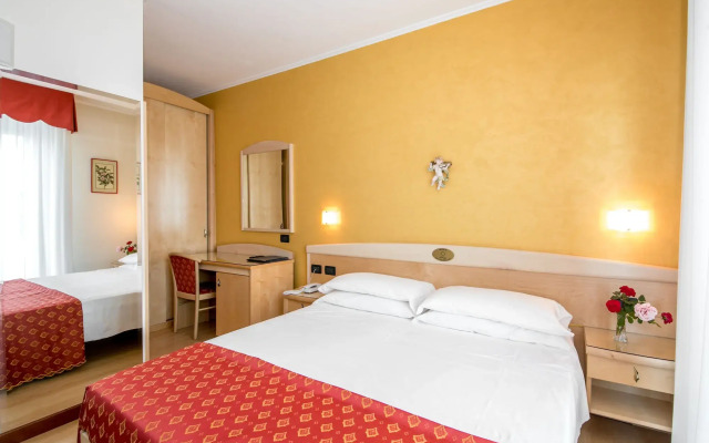 Hotel Helios