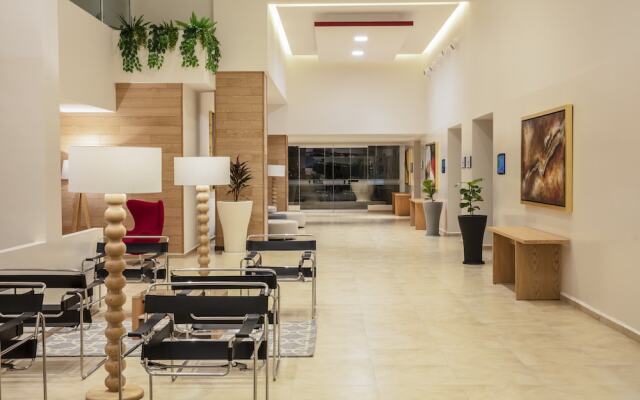 Fiesta Inn Celaya Galerías