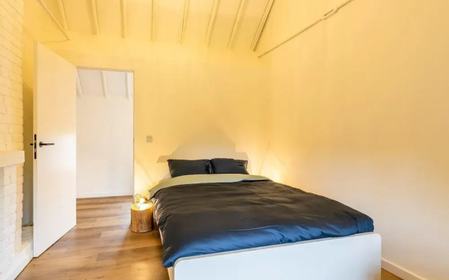 Lush Holiday Home in Vlaanderen With Private Pool