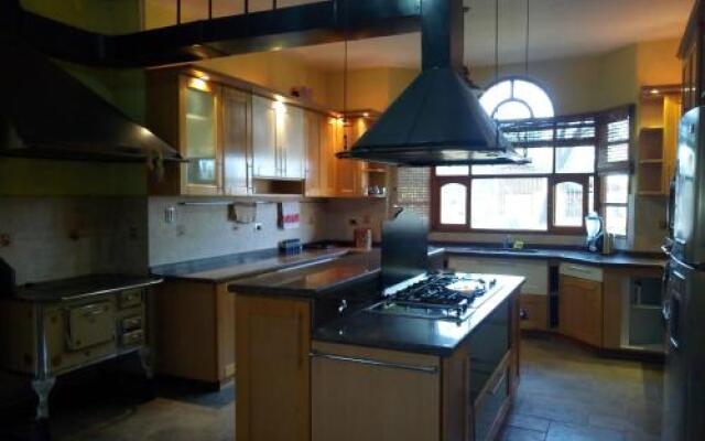 New Host Hostel