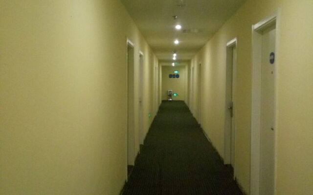 Guangzhou Hongqiao Hotel